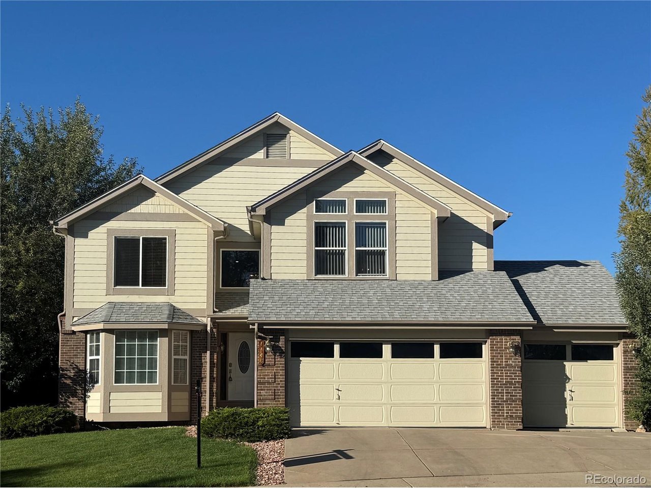 Photo of 1148 Larch Ct Broomfield CO 80020