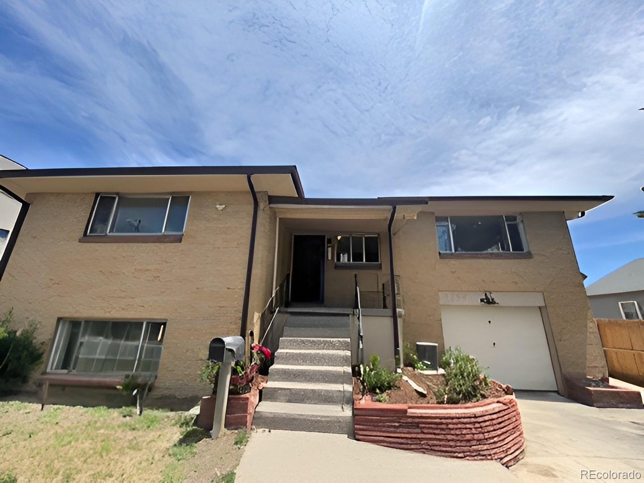 Photo of 1100 S Zenobia St Denver CO 80219