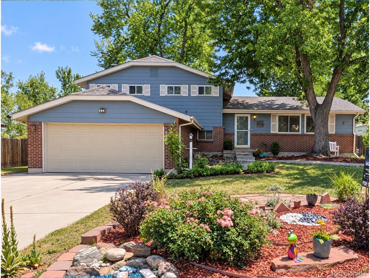 Photo of 8226 Yarrow Ct Arvada CO 80005