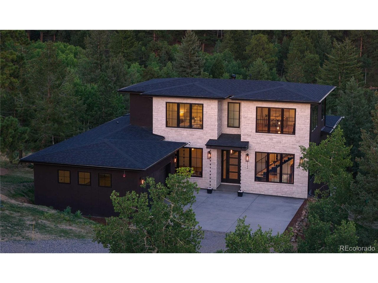 Photo of 7132 Lynx Lair Rd Evergreen CO 80439
