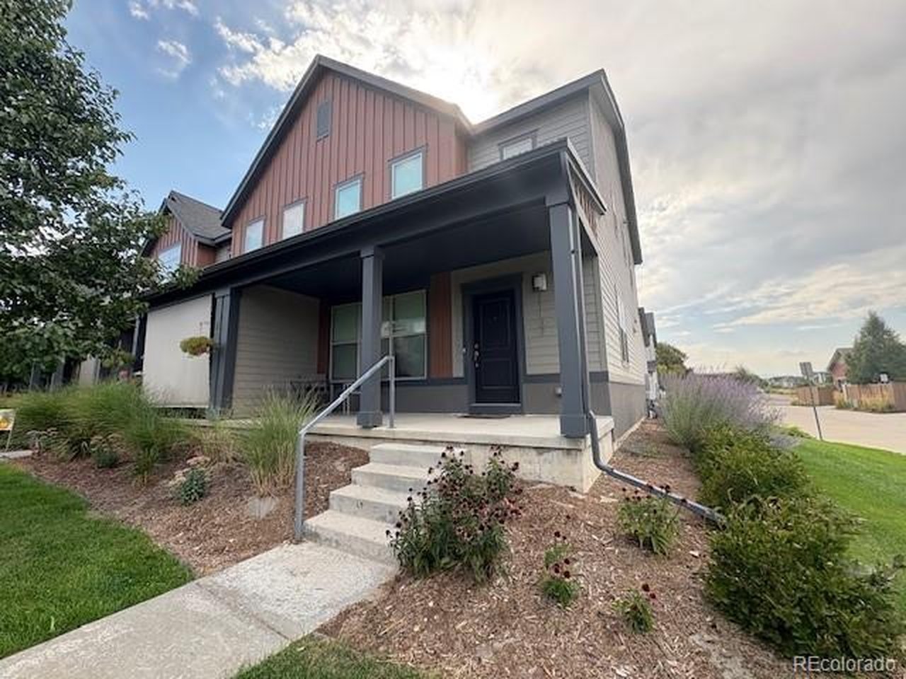 Photo of 11137 E 25th Ave Aurora CO 80010