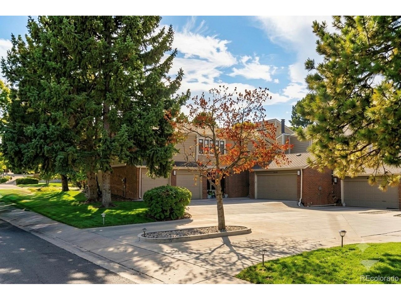 Photo of 4255 S Olive St #8 Denver CO 80237