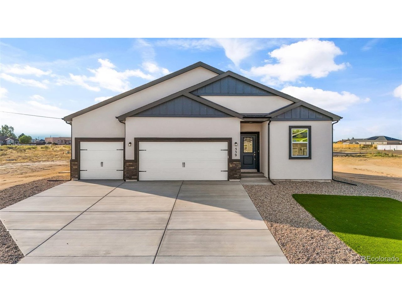 Photo of 559 Bayview Dr Pueblo CO 81007