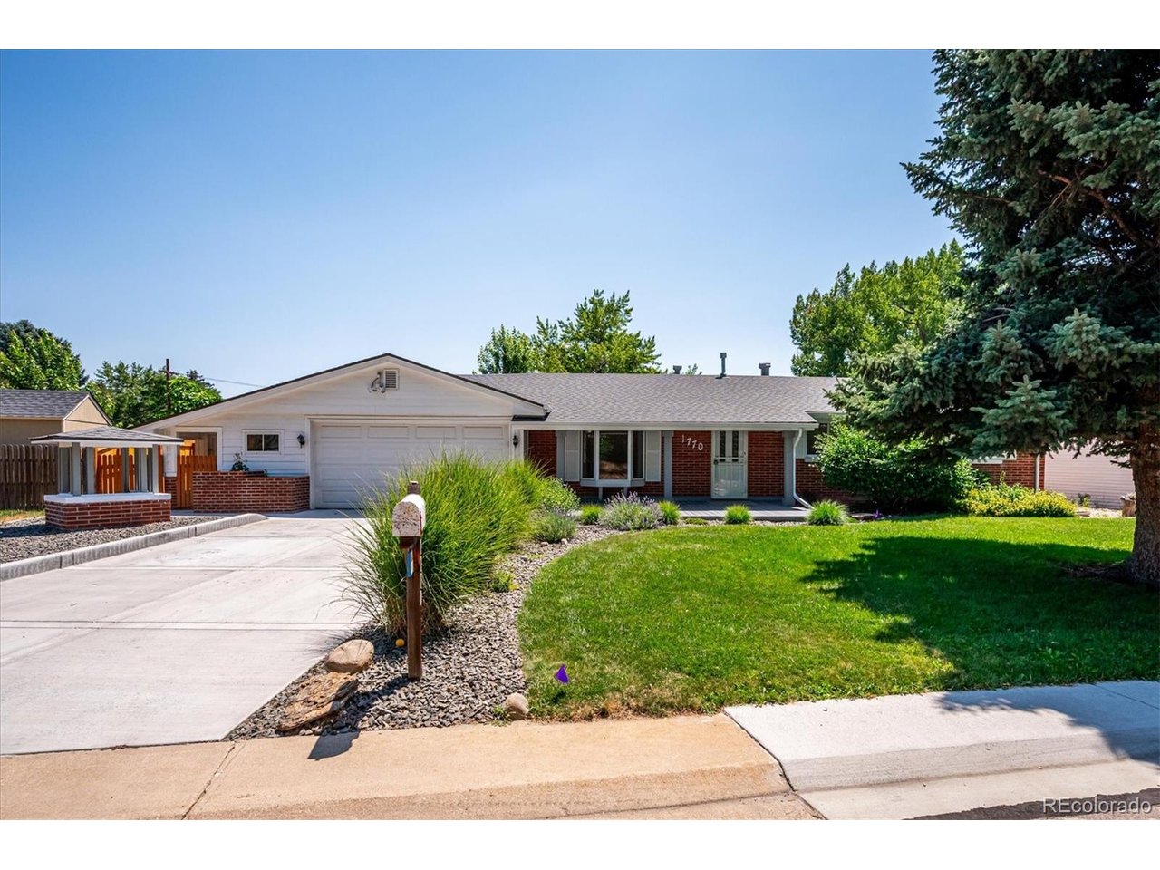 Photo of 1770 Nelson St Lakewood CO 80215