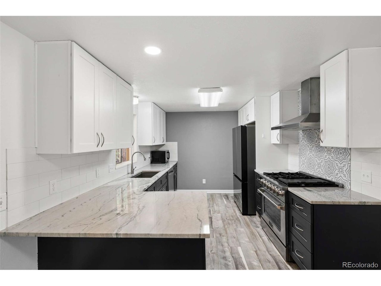 Photo of 957 E 9th Ave Broomfield CO 80020