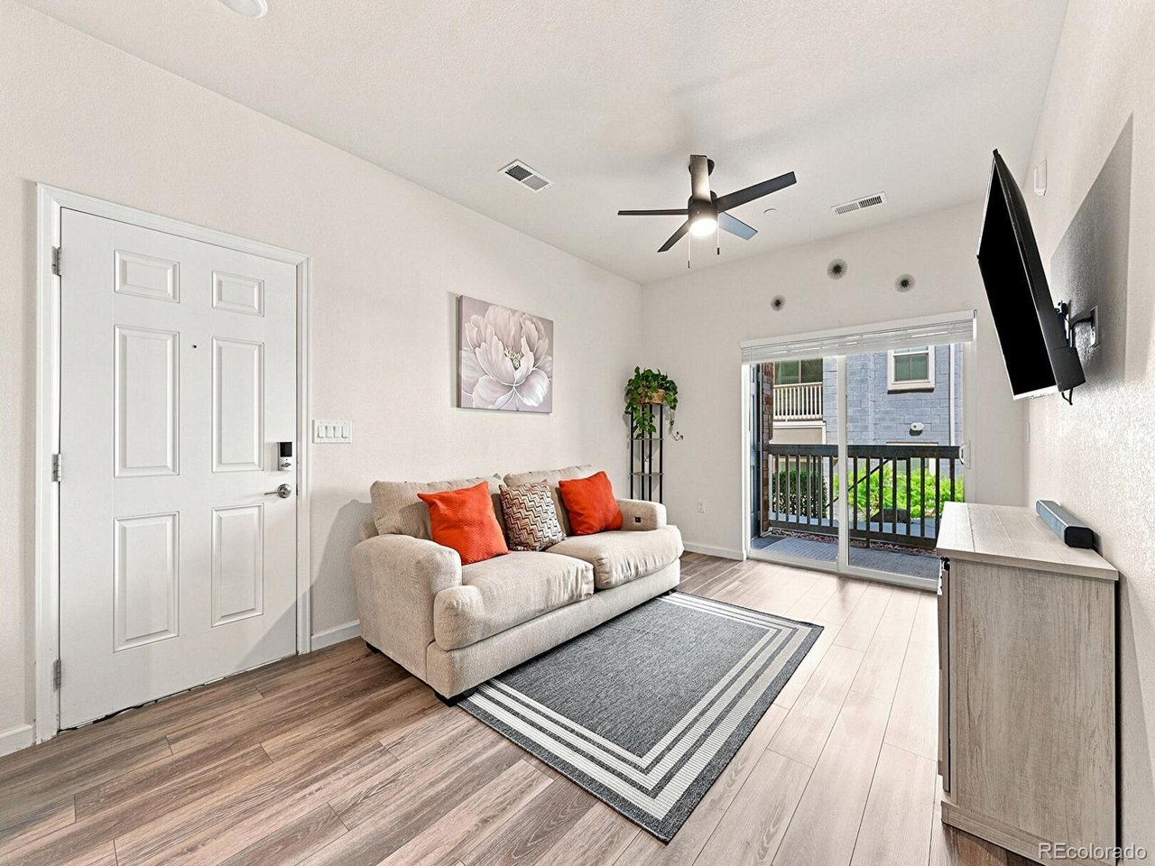 Photo of 1841 S Dunkirk St #106 Aurora CO 80017