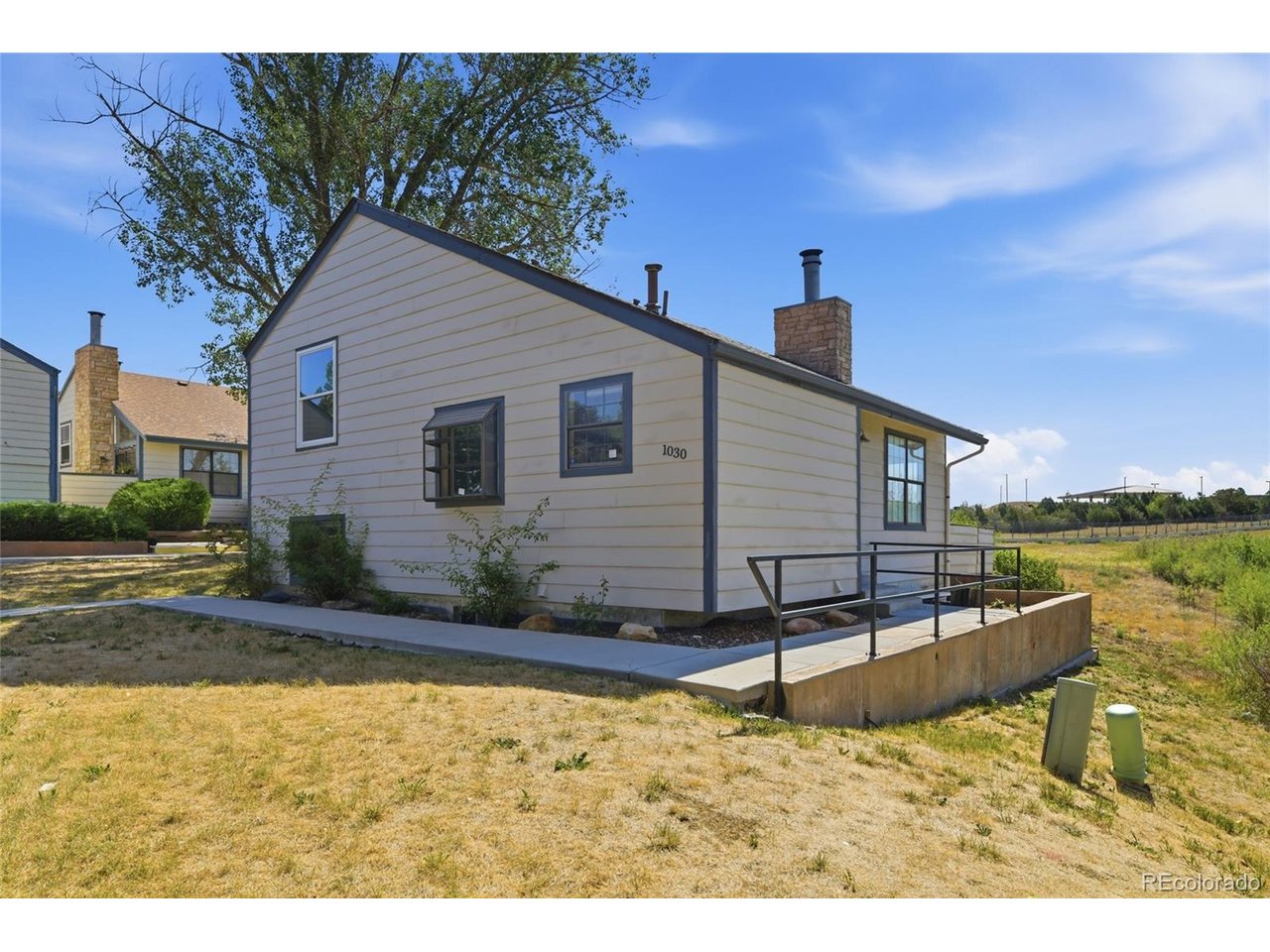 Photo of 1030 S Zeno Way Aurora CO 80017