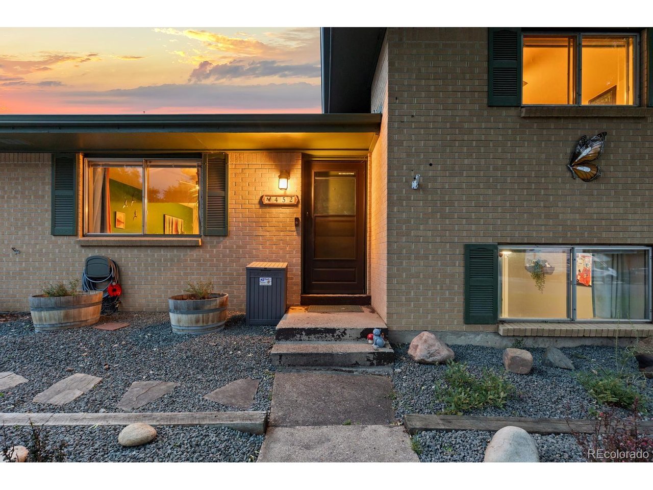 Photo of 452 S Robb Way Lakewood CO 80226