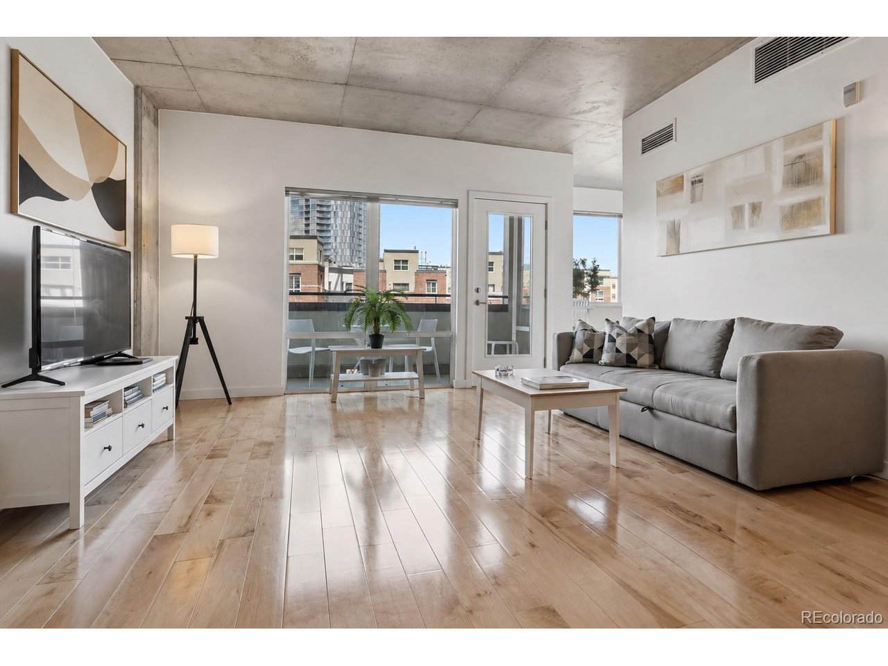 Photo of 1475 Delgany St #304 Denver CO 80202