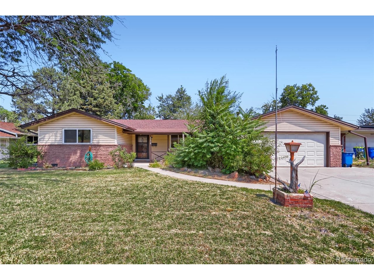 Photo of 350 S Pierce St Denver CO 80226