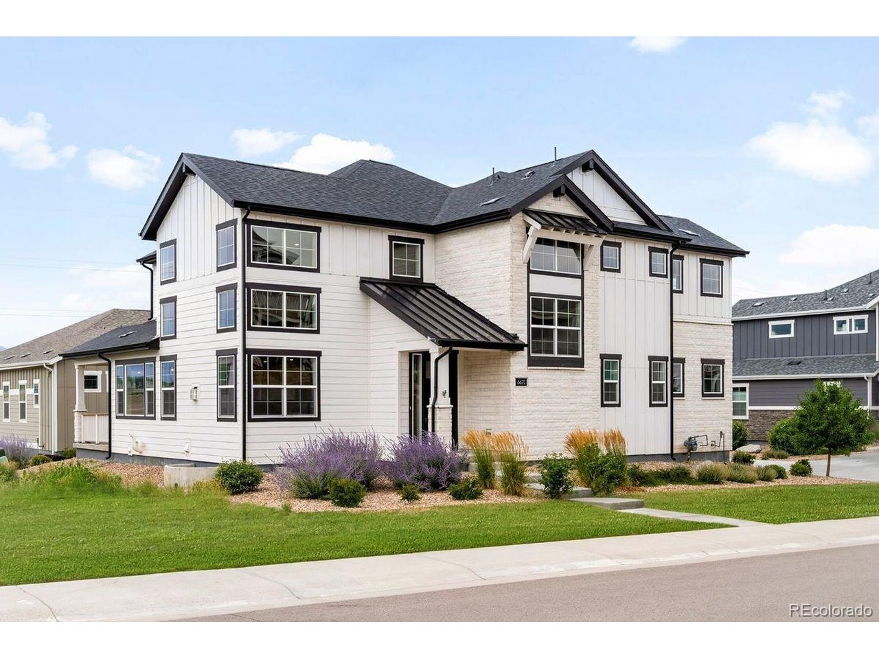 Photo of 6671 S Lee St Littleton CO 80127