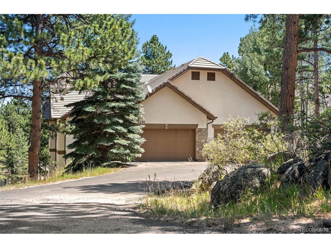 Photo of 31251 Divot Dr Evergreen CO 80439