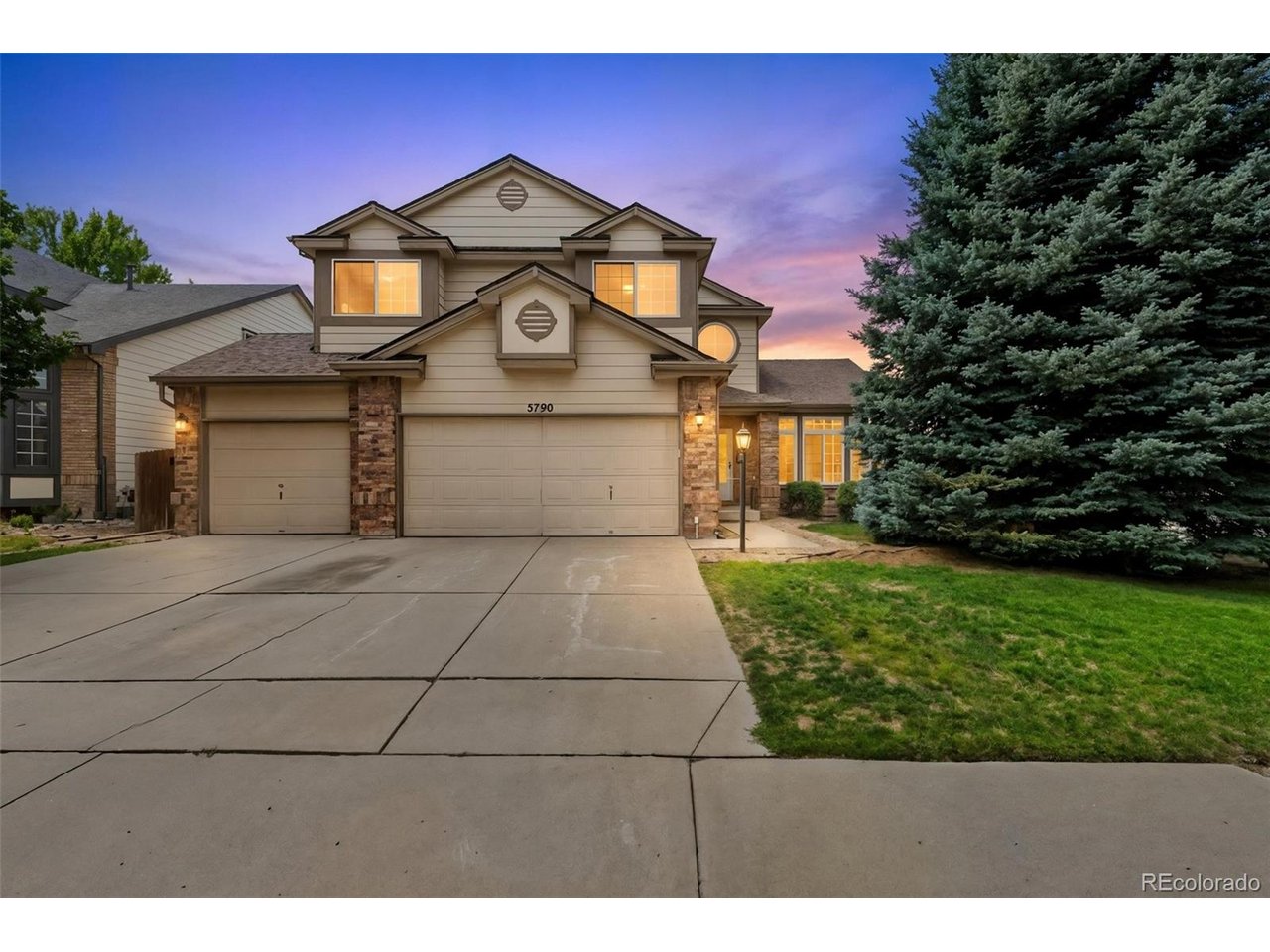 Photo of 5790 S Danube Cir #R Aurora CO 80015