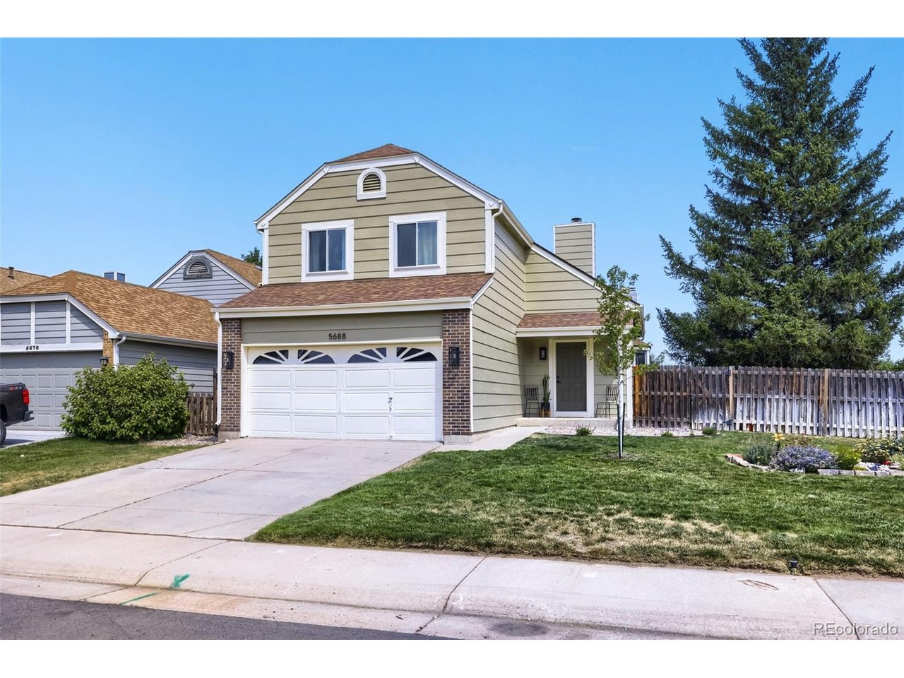 Photo of 5688 S Youngfield Way Littleton CO 80127