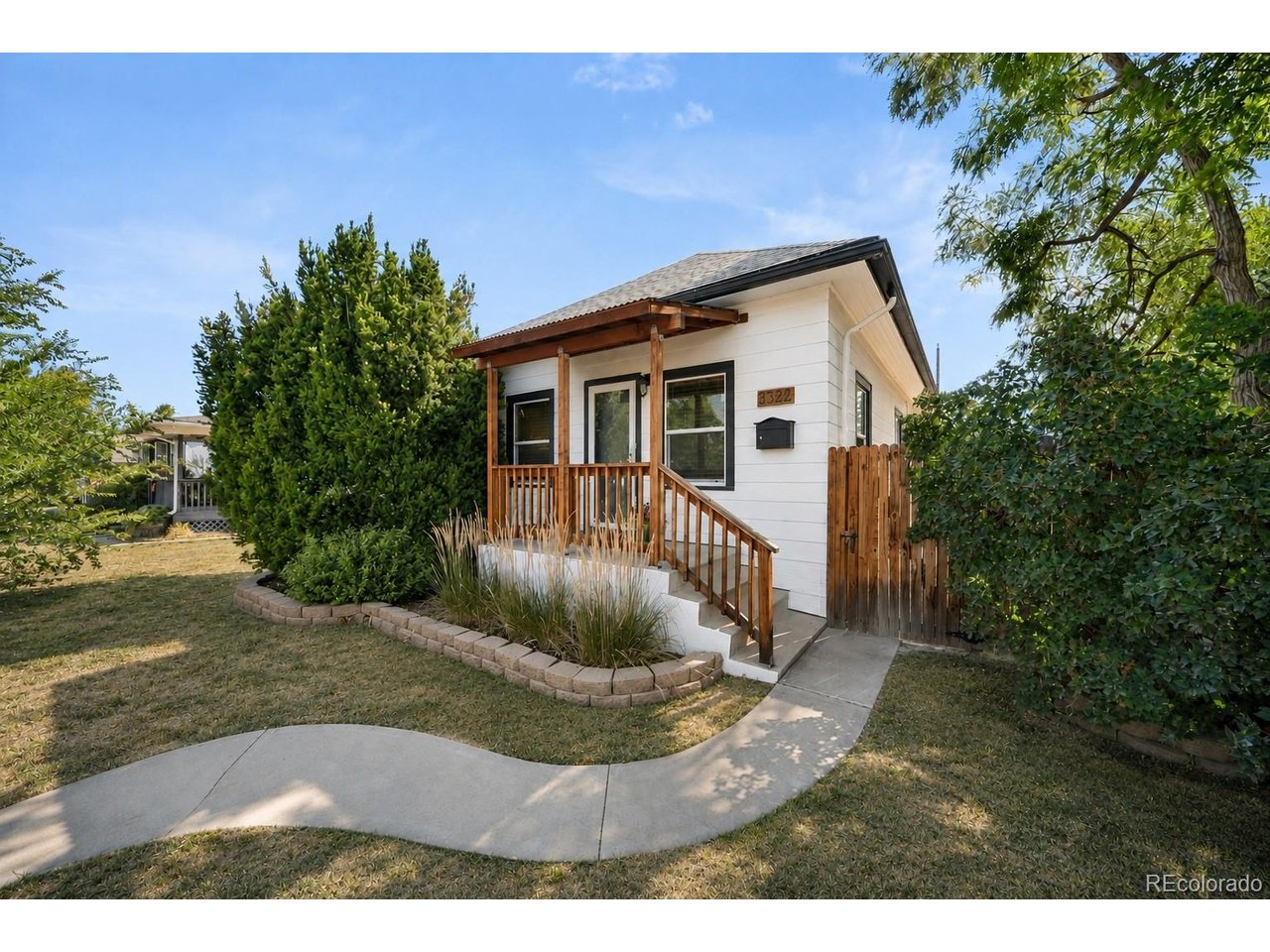 Photo of 3326 S Logan St Englewood CO 80113