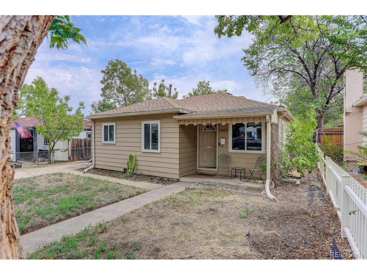 Photo of 1664 Ironton St Aurora CO 80010