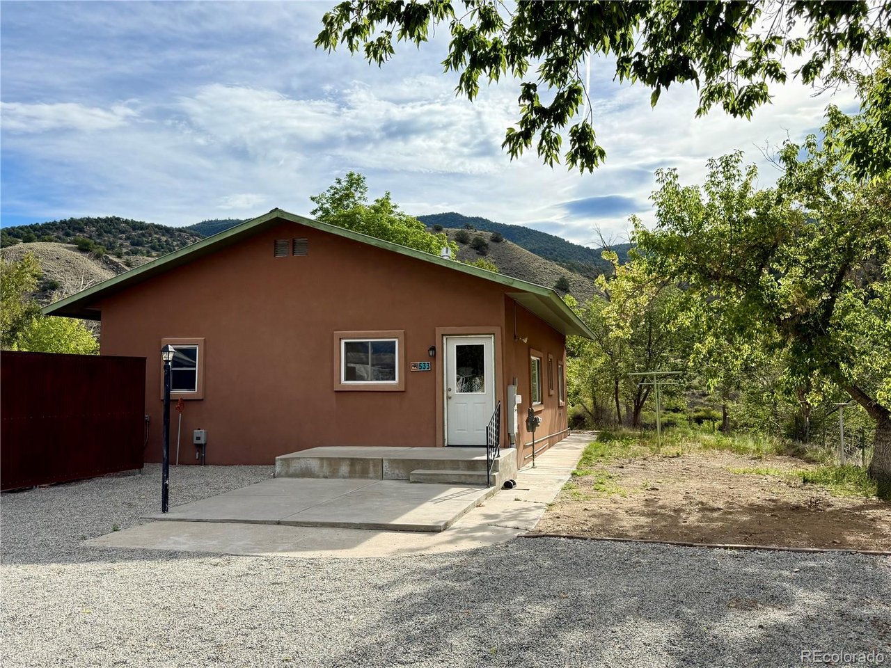 Photo of 533 River Dr Salida CO 81201