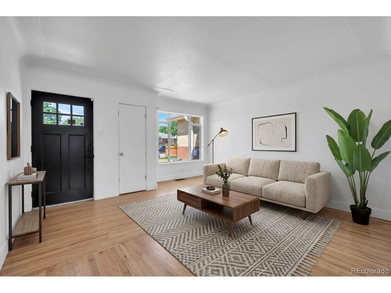 Photo of 2270 Poplar St Denver CO 80207