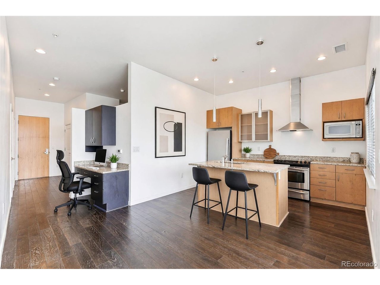Photo of 2958 Syracuse St #416 Denver CO 80238