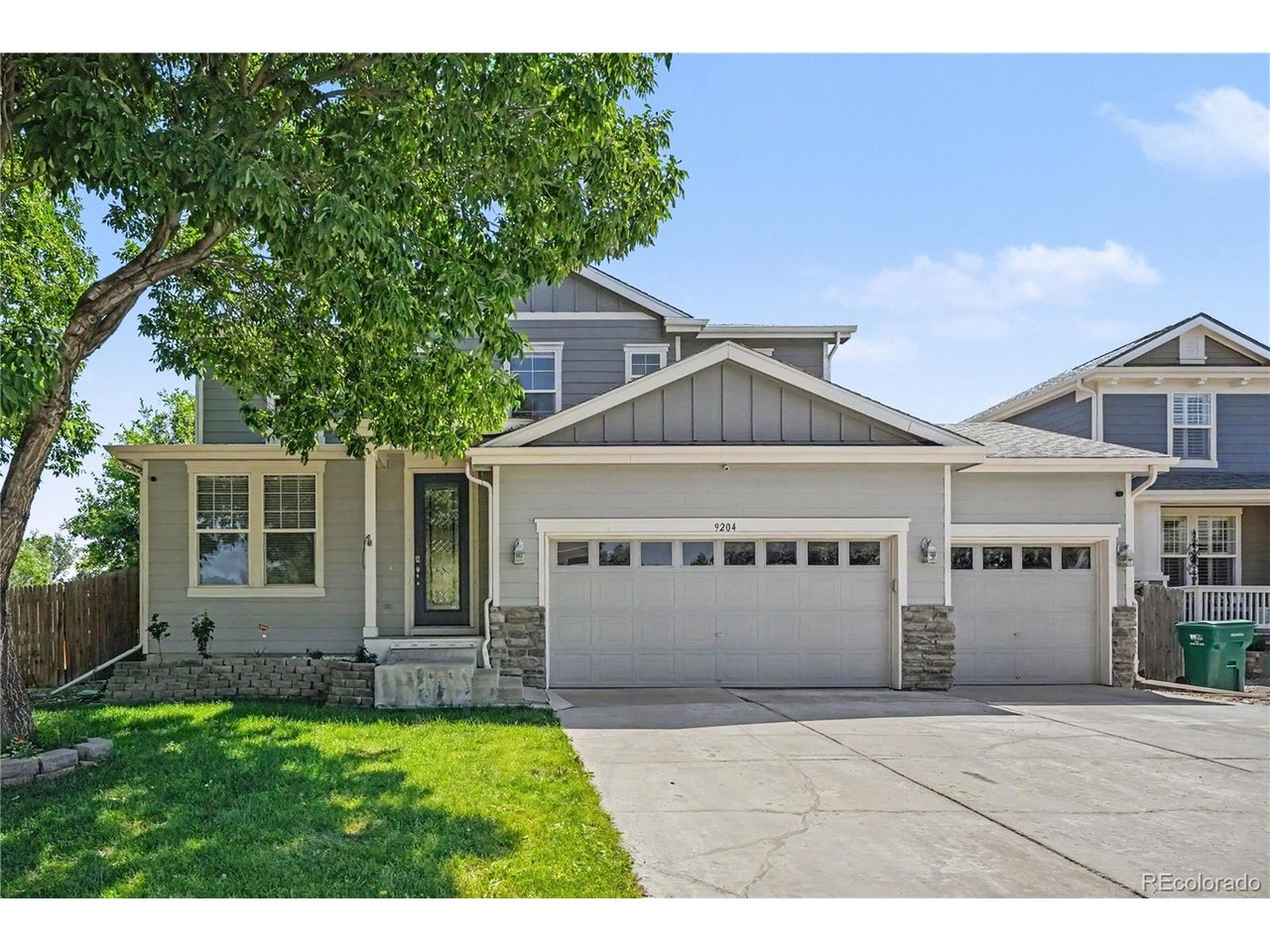 Photo of 9204 W Radcliffe Pl Littleton CO 80123