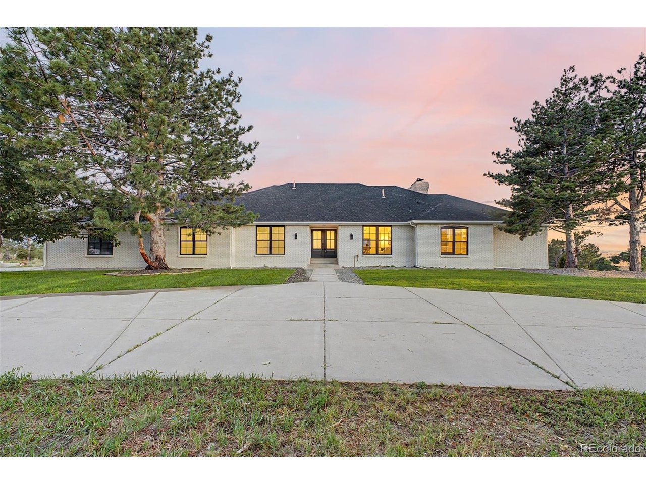 Photo of 16920 E Easter Ave Foxfield CO 80016