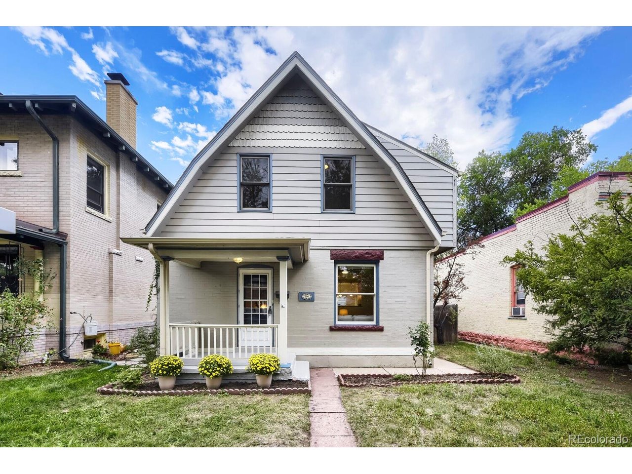 Photo of 566 S Pennsylvania St Denver CO 80209