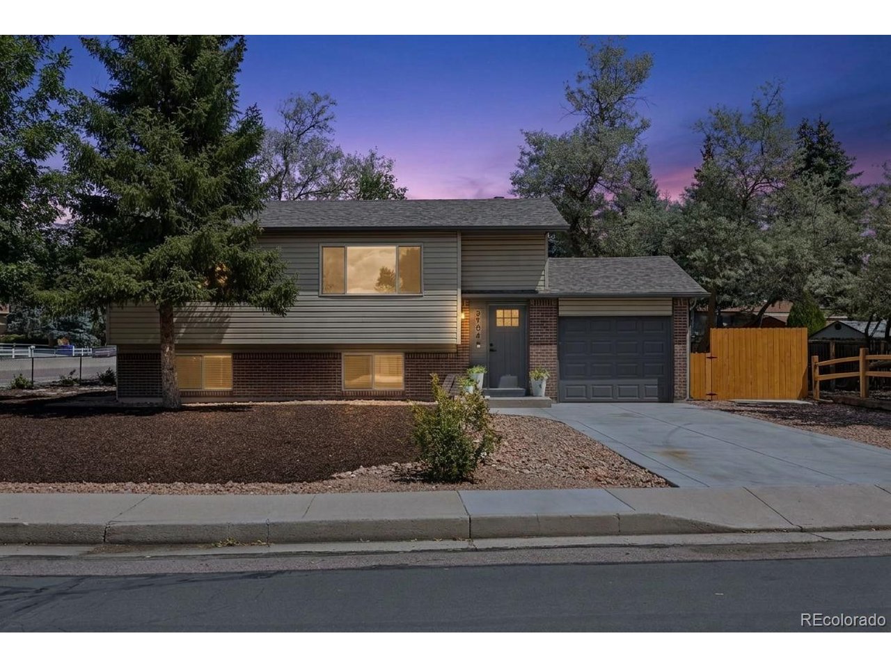 Photo of 3704 Surrey Ln Colorado Springs CO 80918