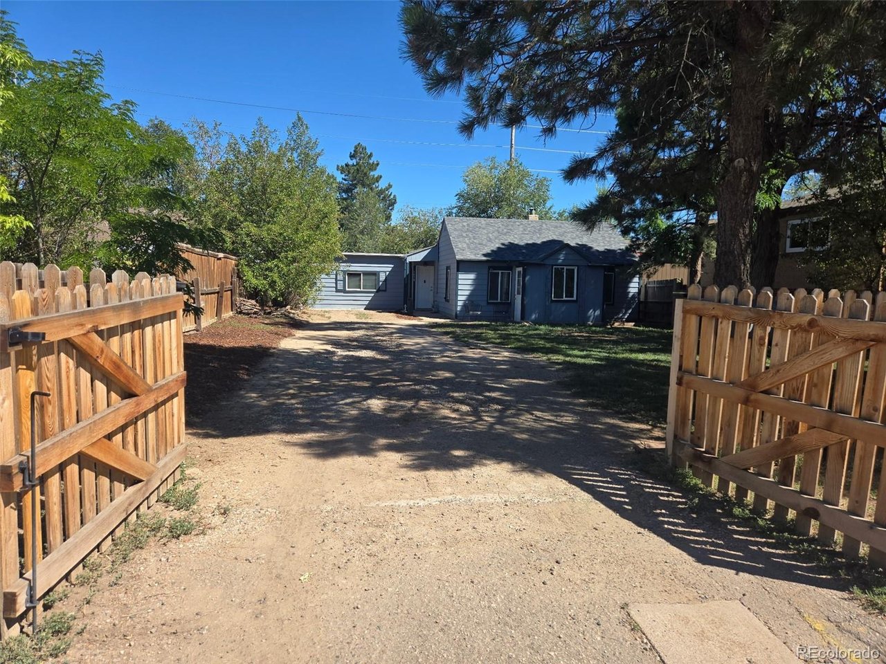Photo of 1058 S Raleigh st St Denver CO 80219
