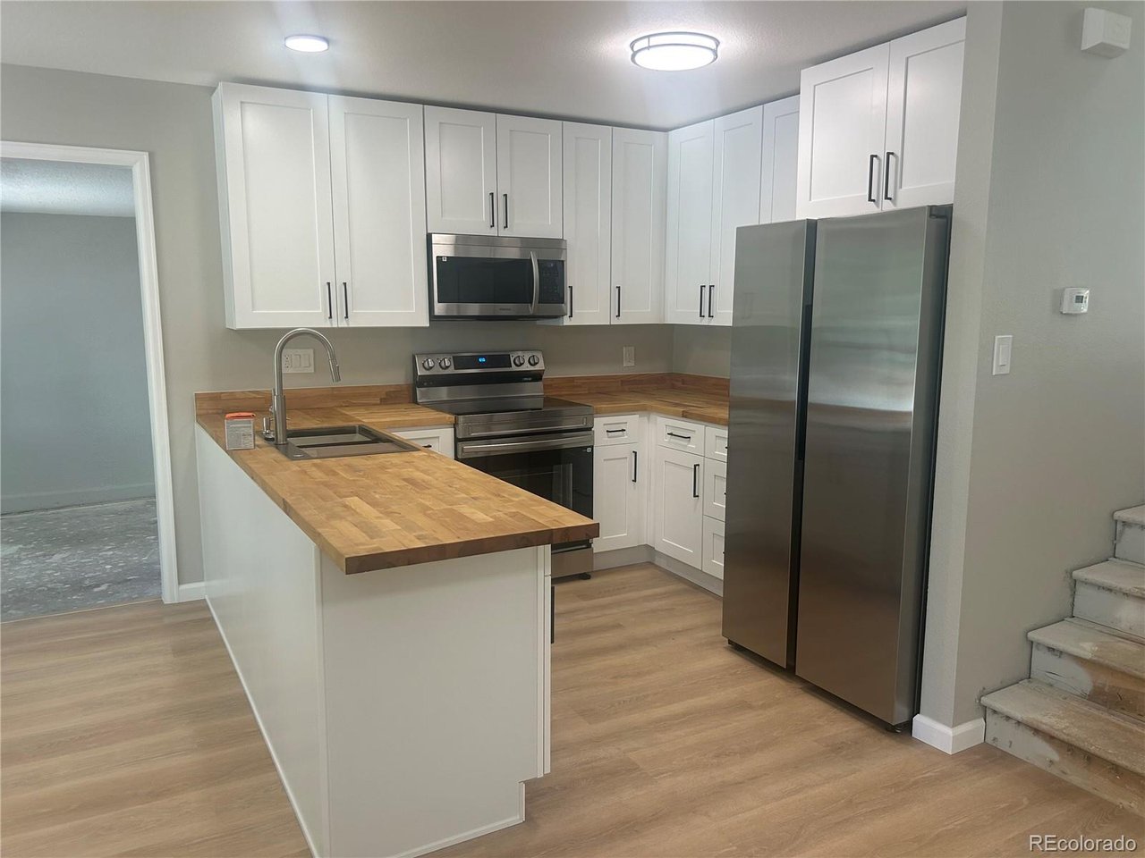 Photo of 20672 E Batavia Dr Aurora CO 80011
