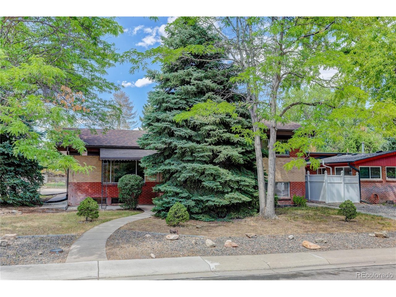 Photo of 8395 W 17th Ave Lakewood CO 80214