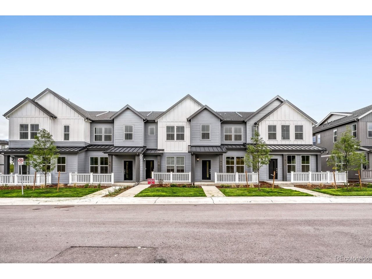 Photo of 7667 S Mobile Way Centennial CO 80016