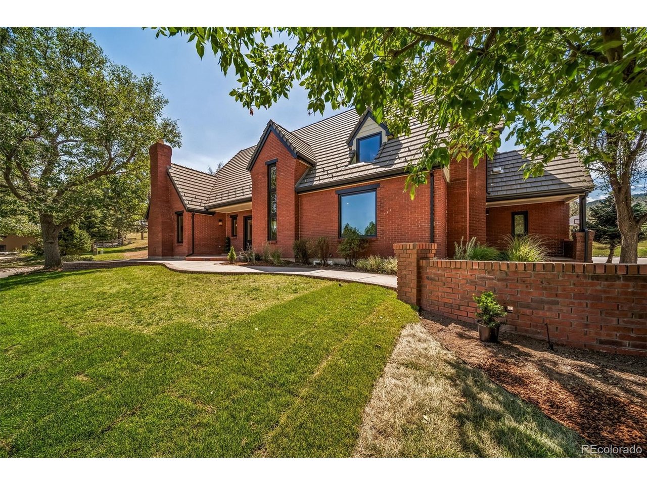 Photo of 22 N Ranch Rd Littleton CO 80127