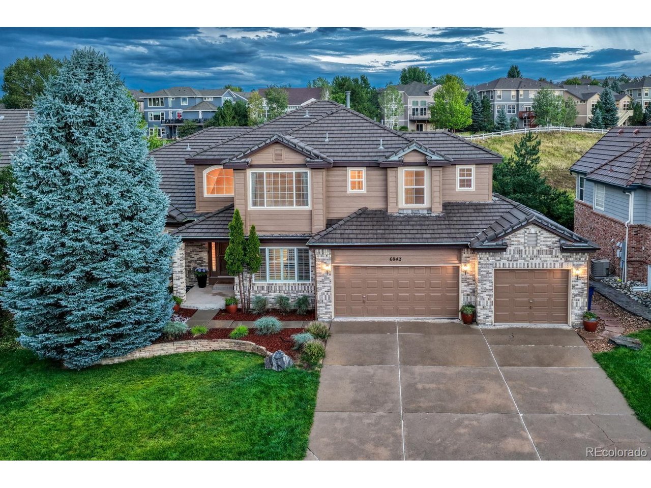Photo of 6942 Esperanza Dr Castle Pines CO 80108