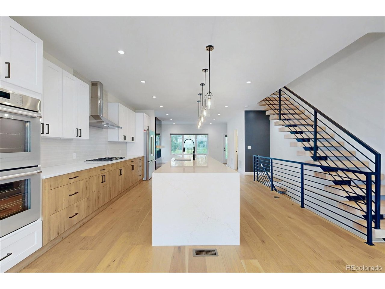 Photo of 2403 S Franklin Denver CO 80210