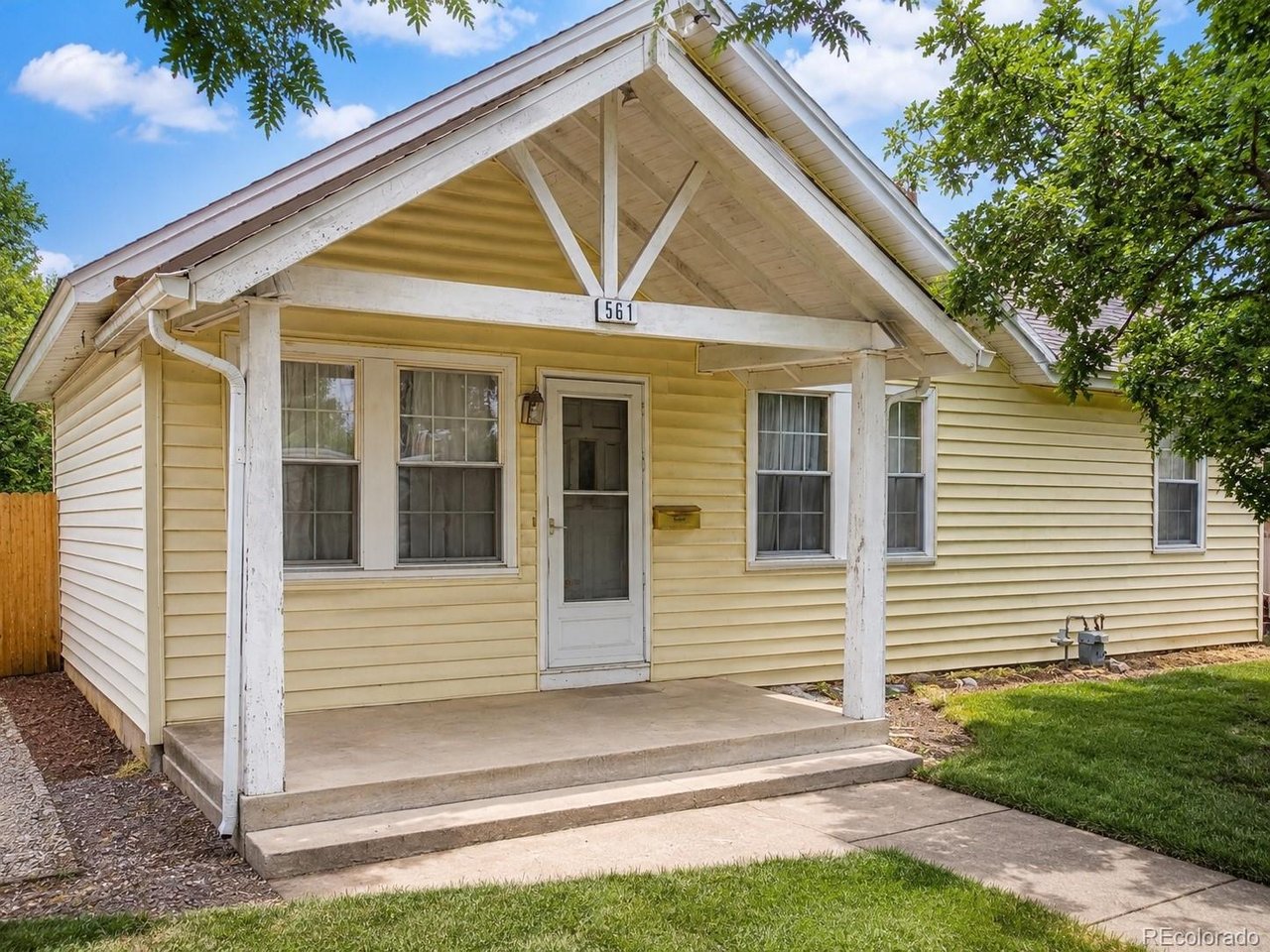Photo of 561 W Tufts Ave Englewood CO 80110