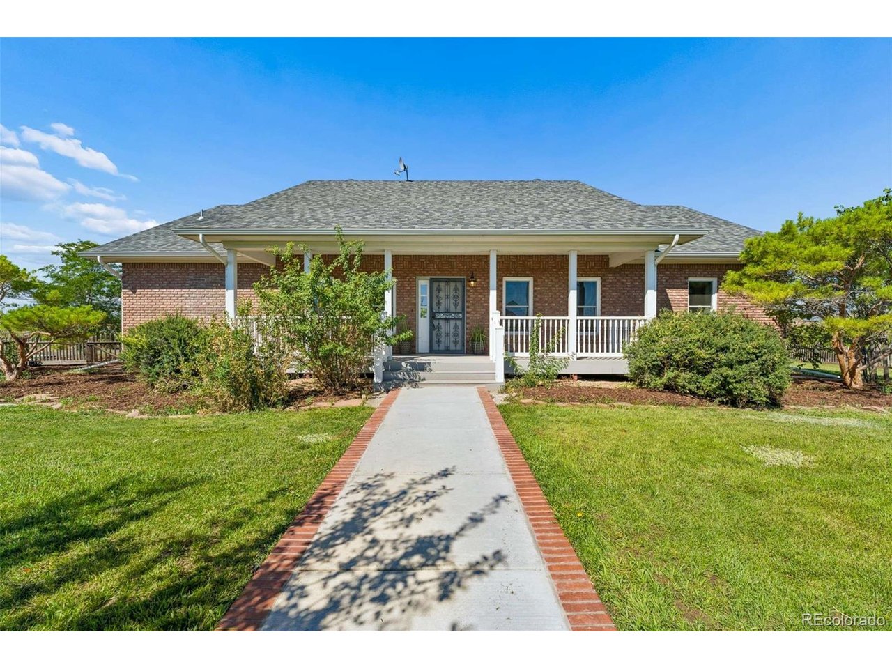 Photo of 15583 Quivas St Broomfield CO 80023