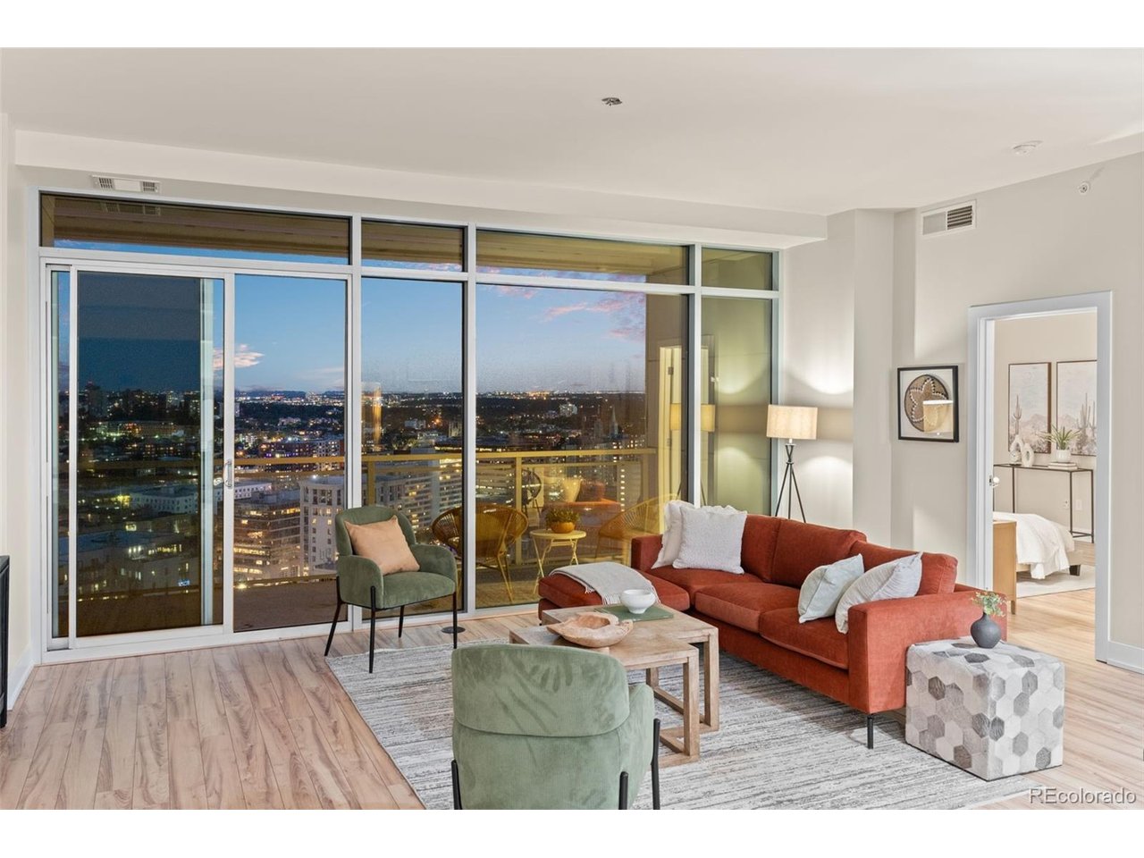 Photo of 2001 Lincoln St #2623 Denver CO 80202
