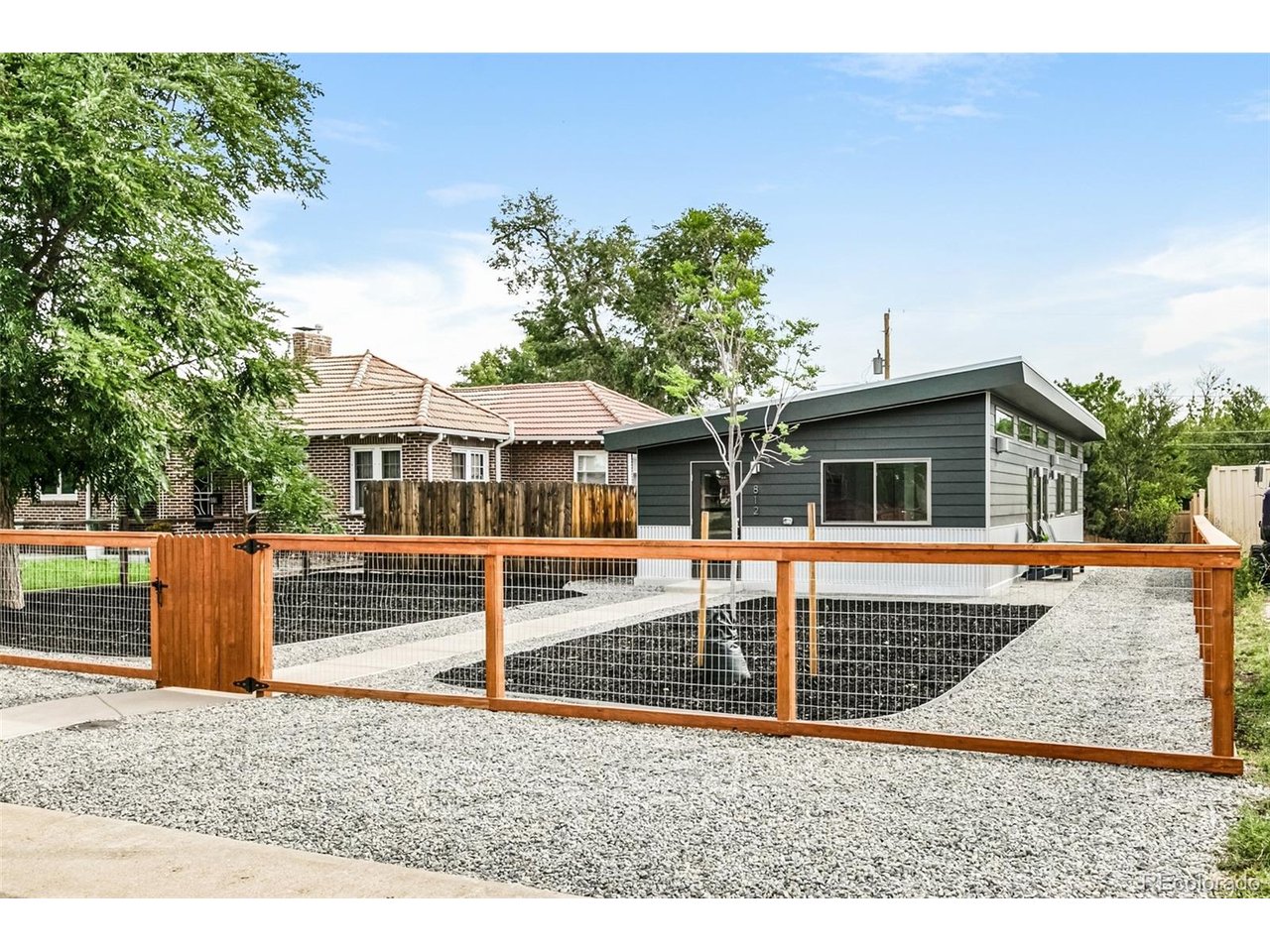 Photo of 812 S Eliot St Denver CO 80219