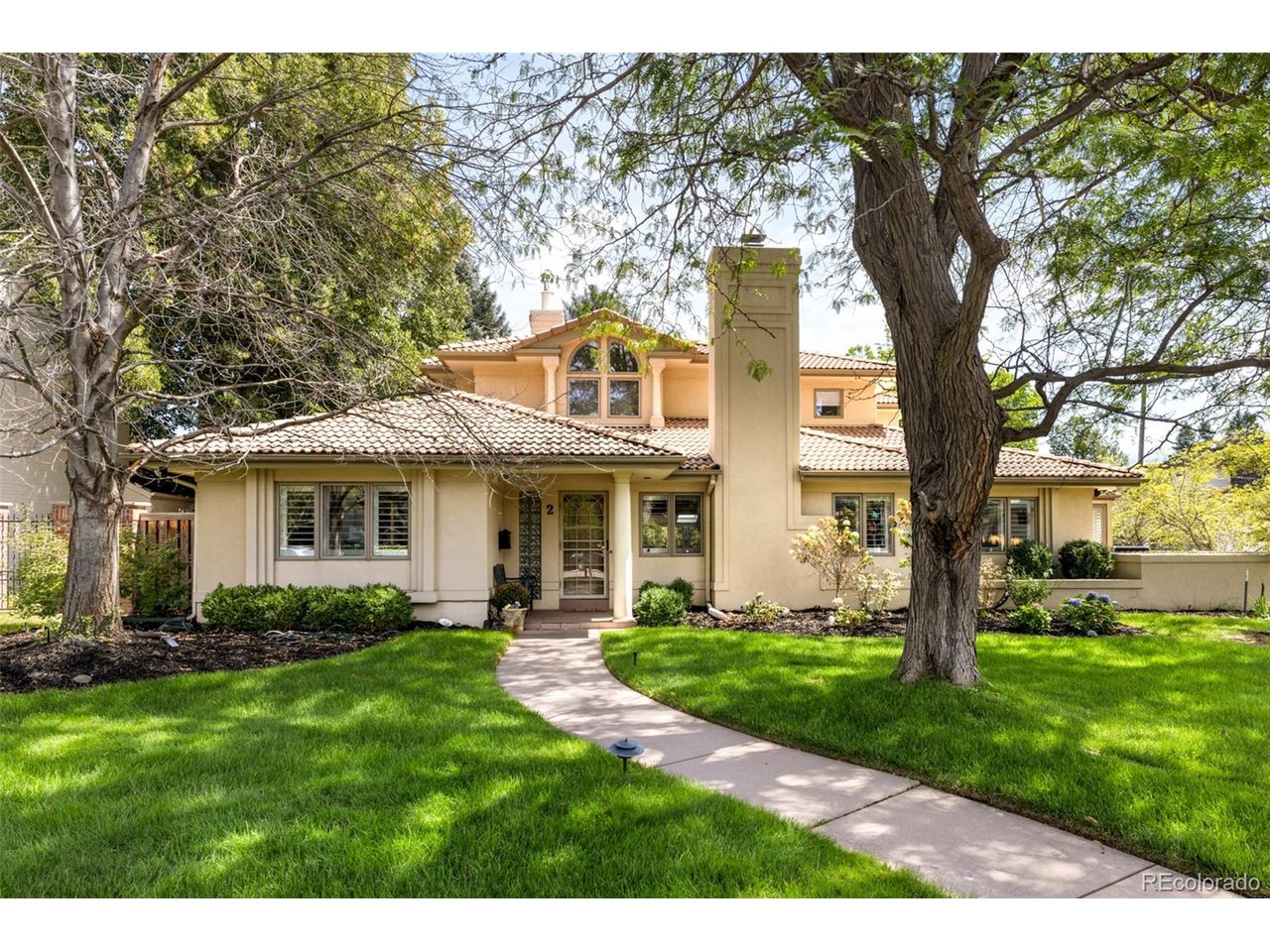 Photo of 2 Elm St Denver CO 80220