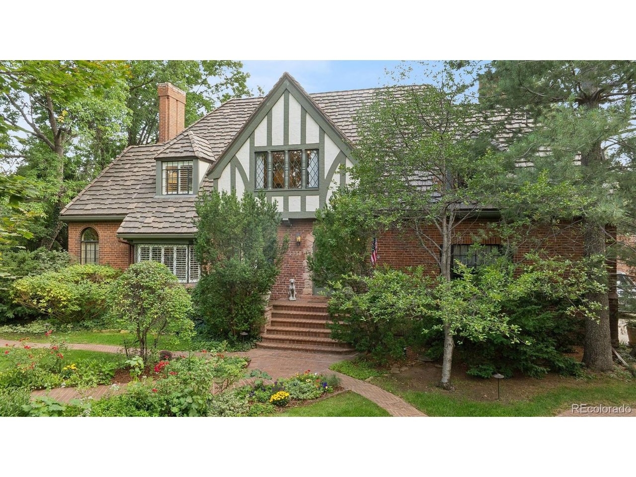 Photo of 4330 E 6th Avenue Pkwy Denver CO 80220