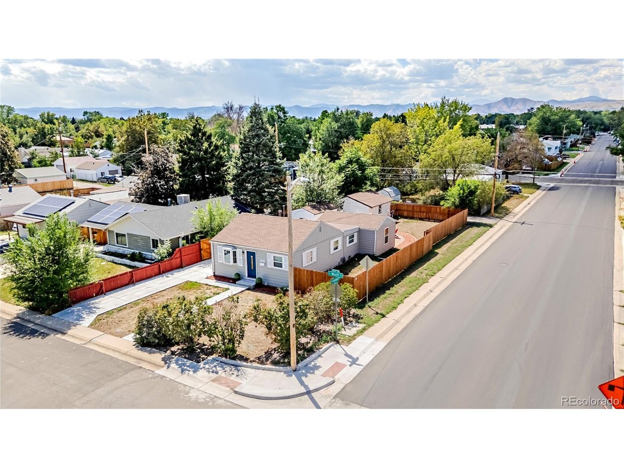 Photo of 1301 S Wolff St Denver CO 80219
