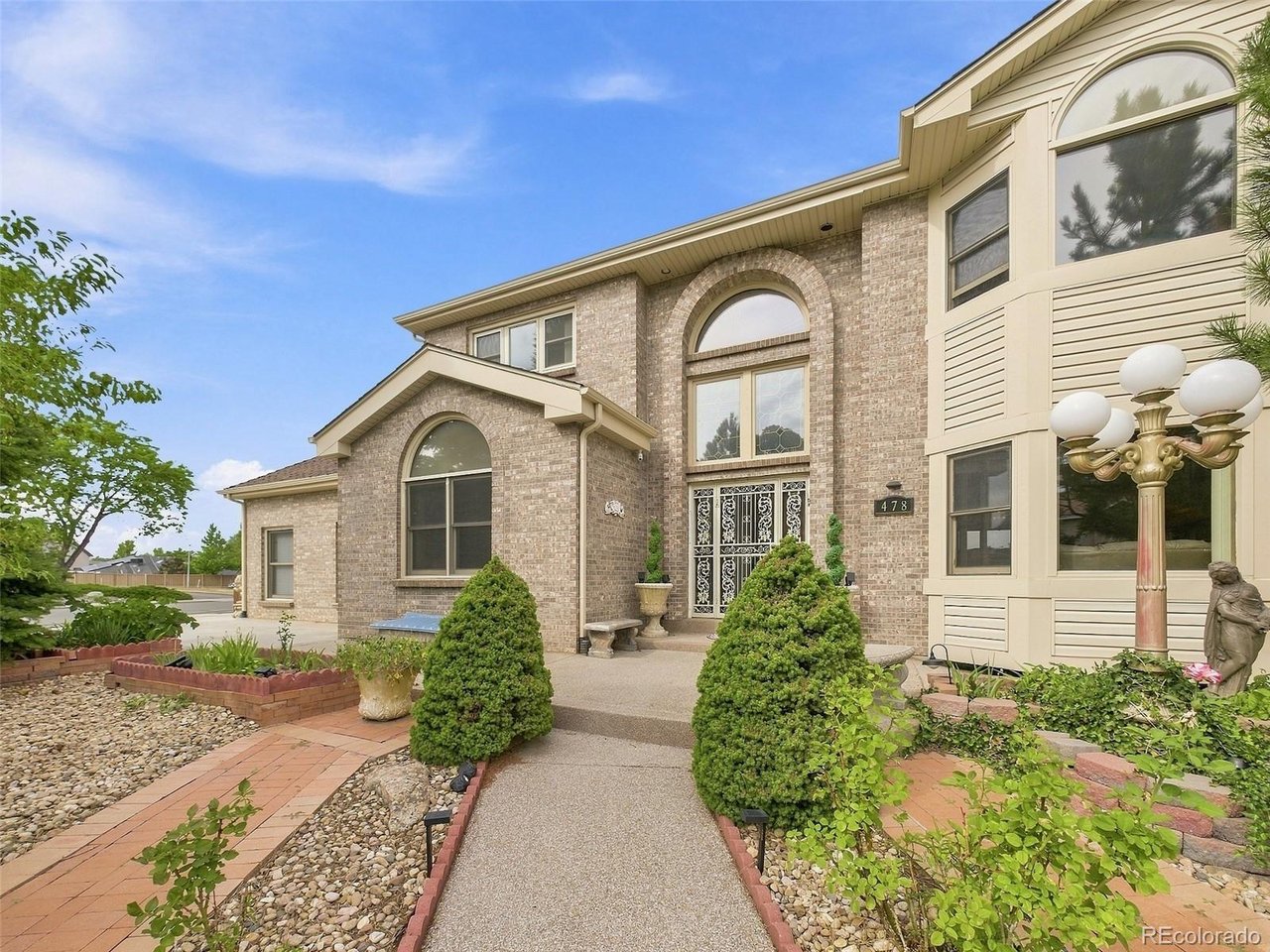 Photo of 478 S Youngfield Ct Denver CO 80228