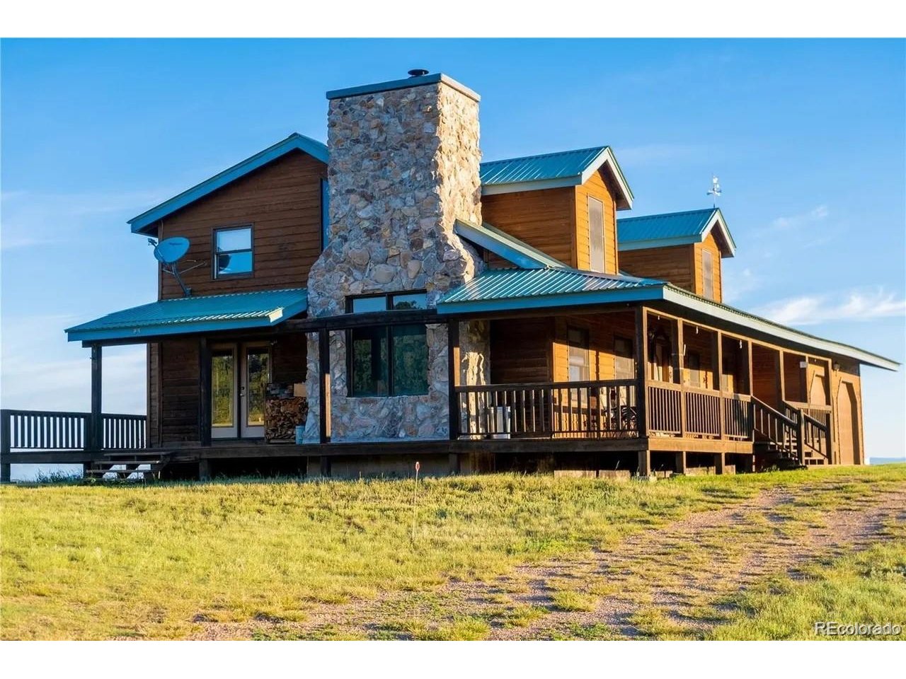 Photo of 85 Excelsior Rd Silver Cliff CO 81252