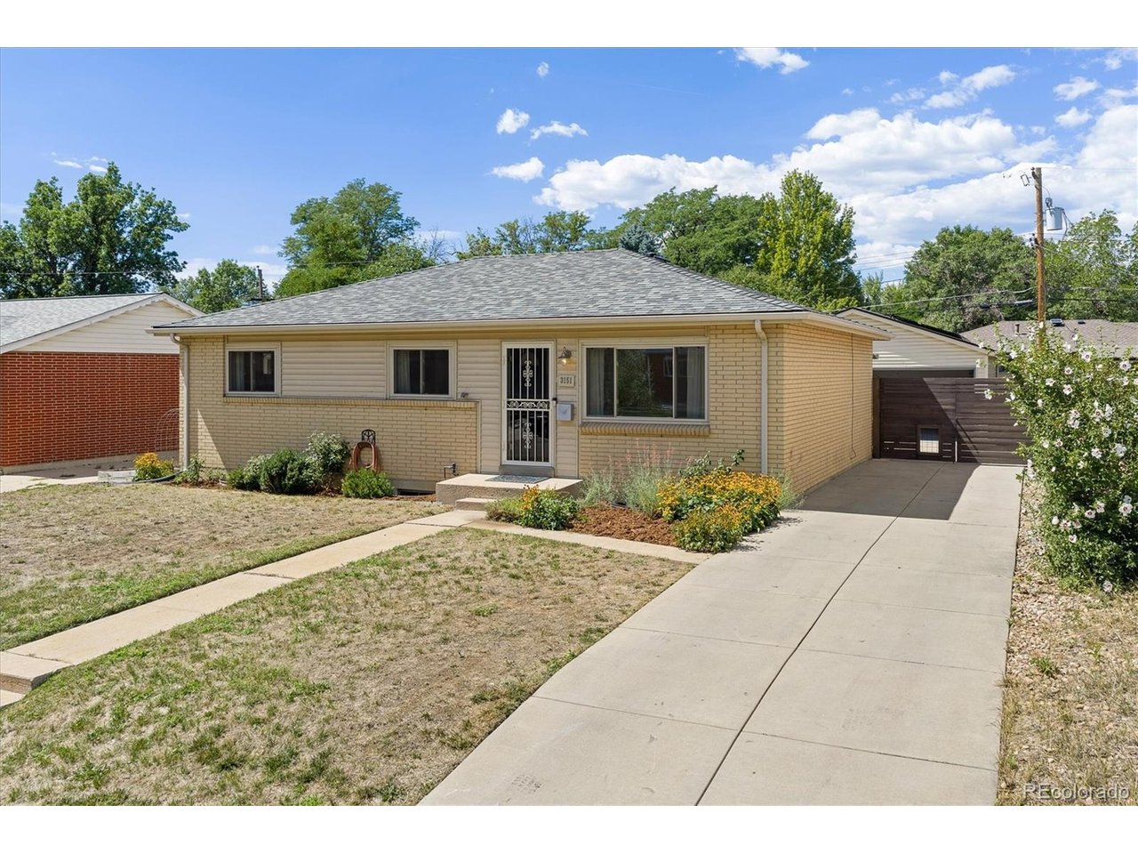 Photo of 3151 S Utica St Denver CO 80236
