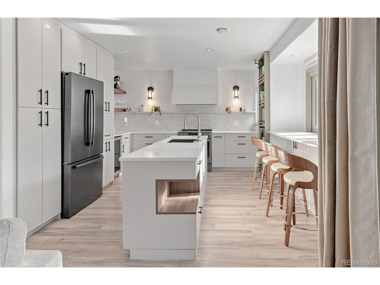 Photo of 5499 S Harlan Way Denver CO 80123