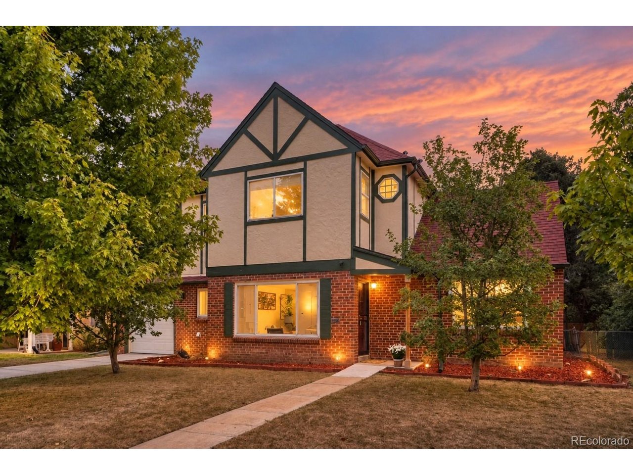 Photo of 1060 Leyden St Denver CO 80220