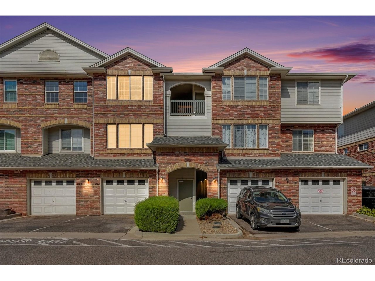 Photo of 8972 Fox Dr #202 Thornton CO 80260