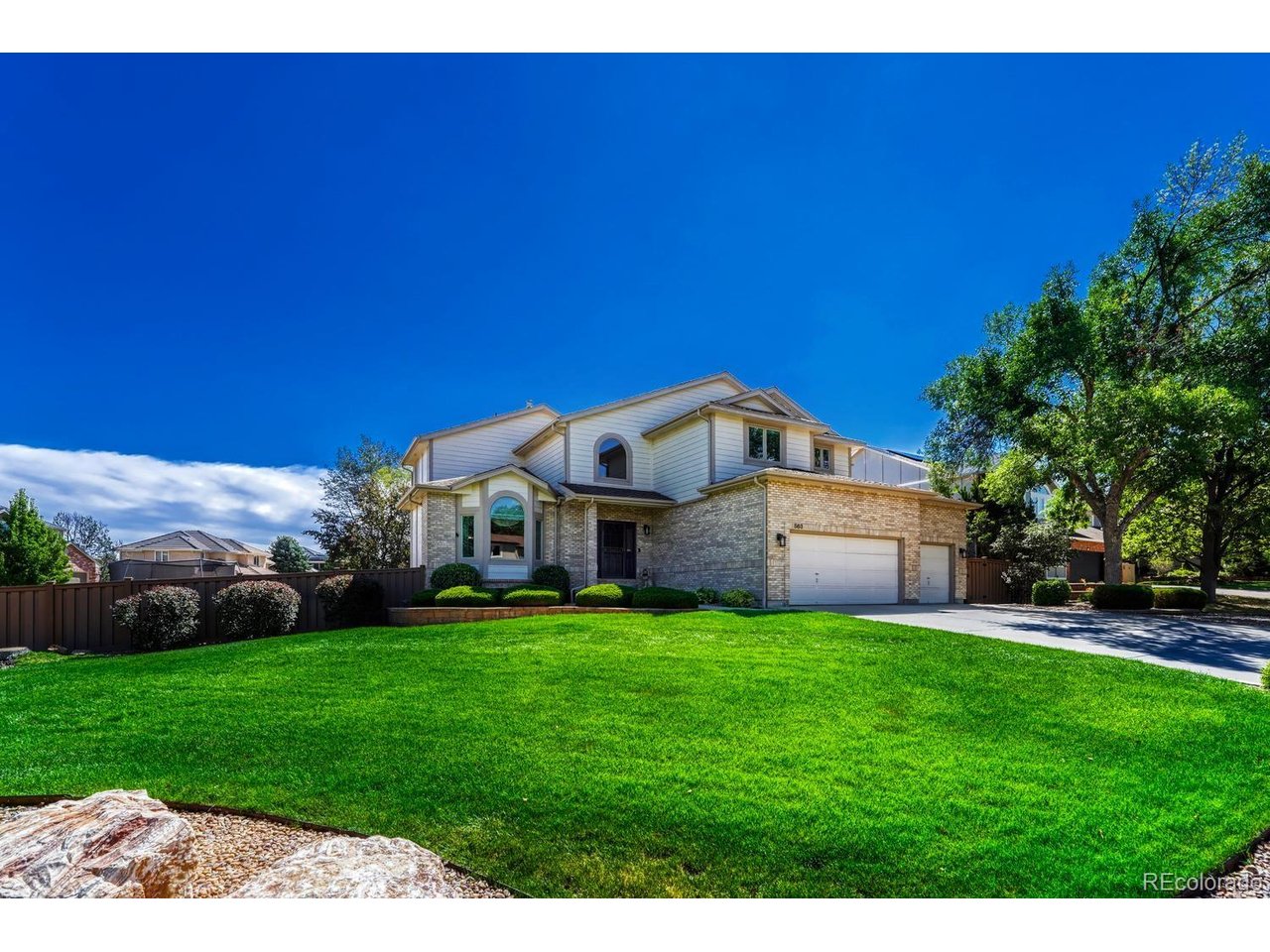Photo of 563 Columbine Ave Broomfield CO 80020