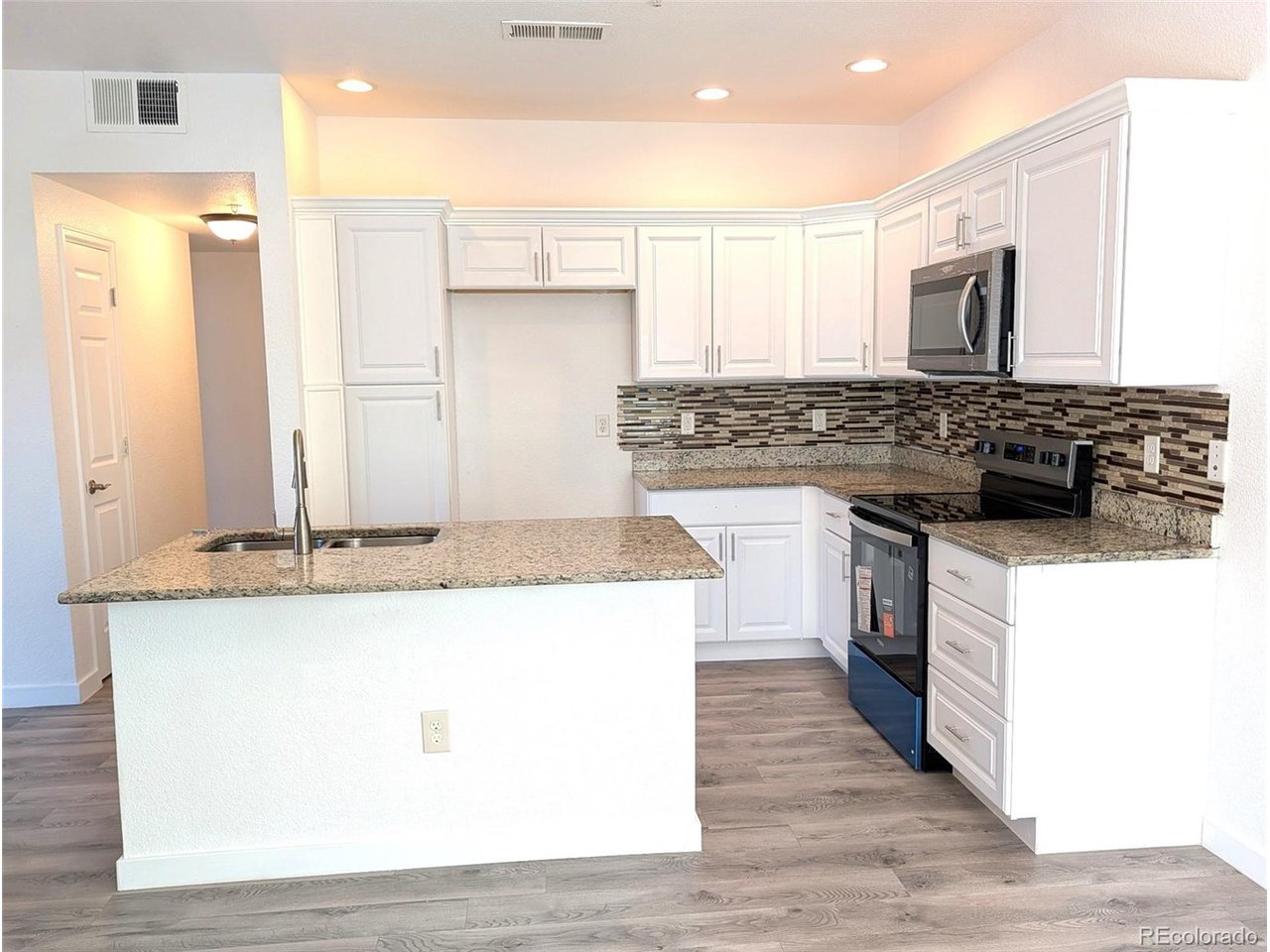 Photo of 1614 Granby Way #22-103 Aurora CO 80011