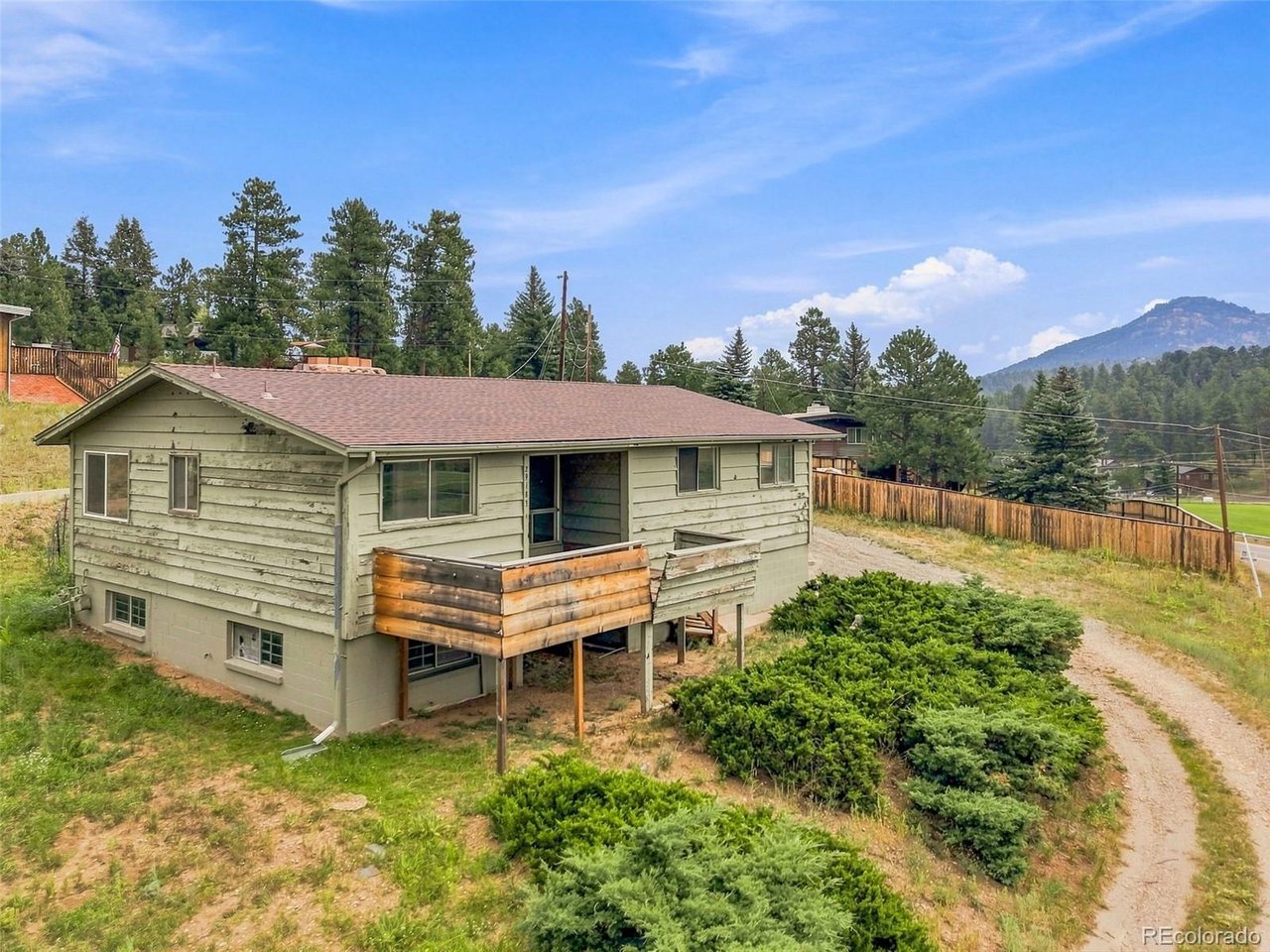 Photo of 29183 Valley View Rd Evergreen CO 80439